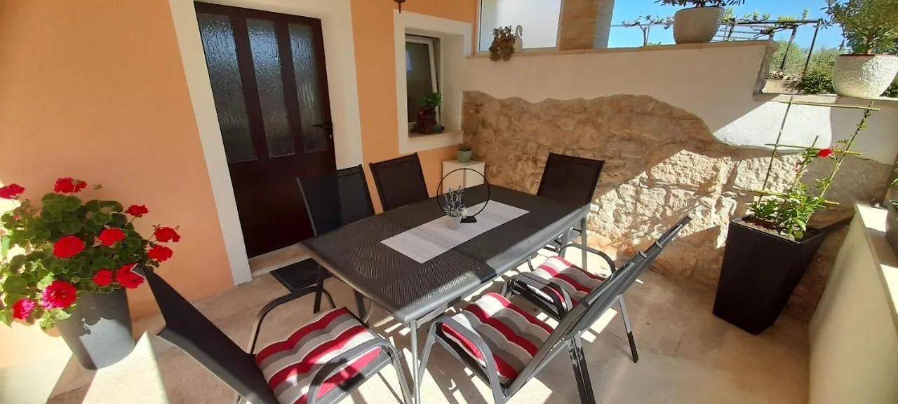 דירות פורץ Casa Simeti 0*,